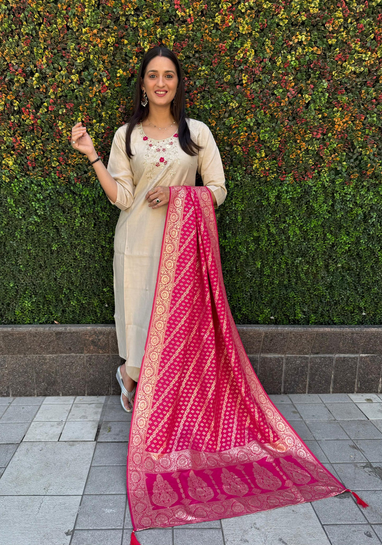 Artasya ragini cream kurti pair