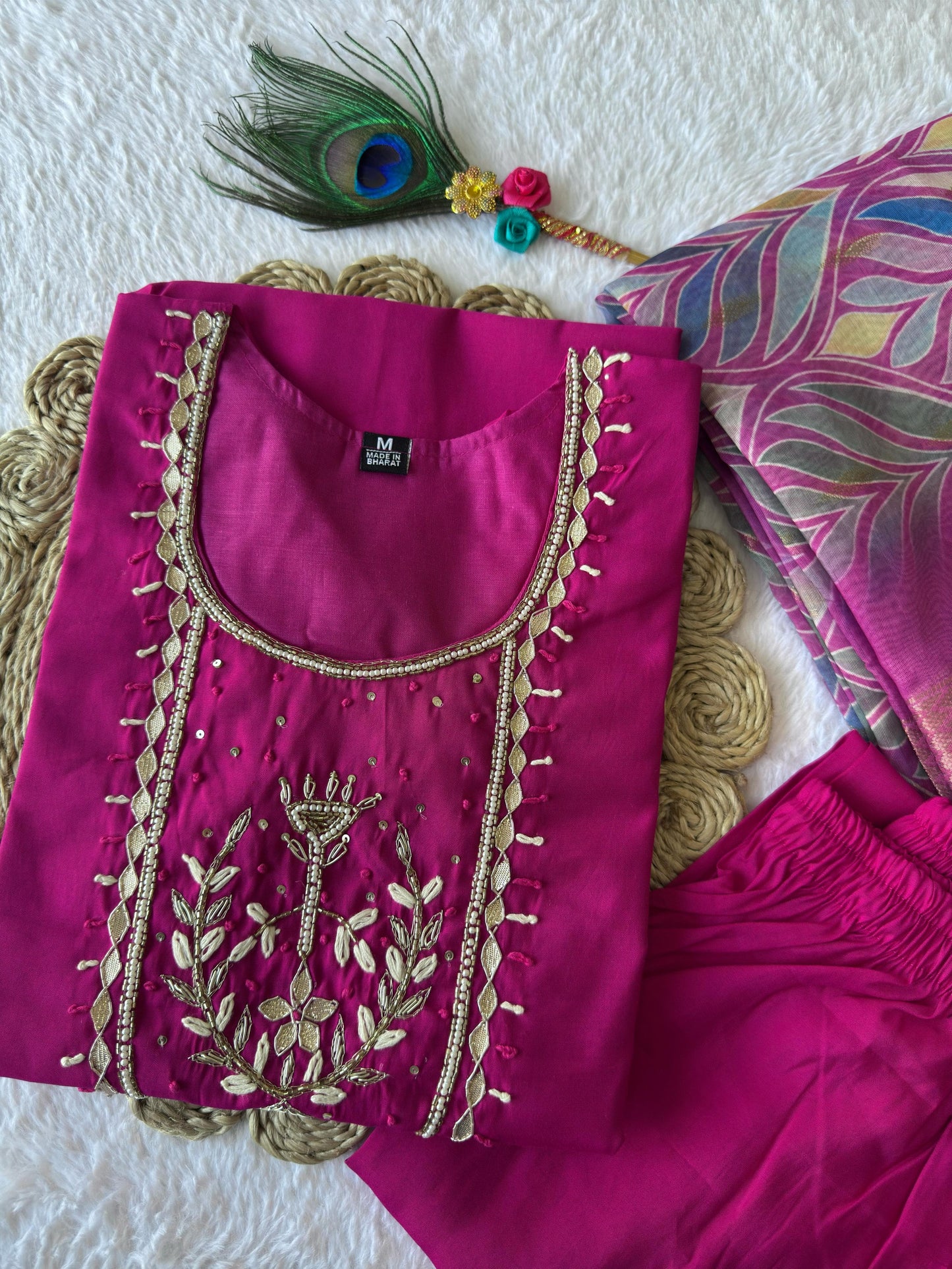 artasya darkpink kurti pair