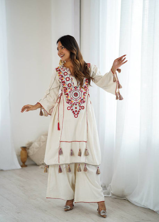 Ciraana kala white ethinc kurta set with palzzo pant